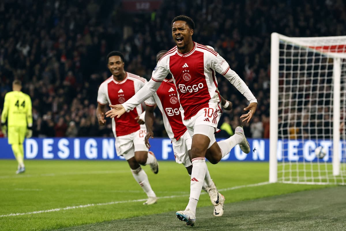 Chuba Akpom